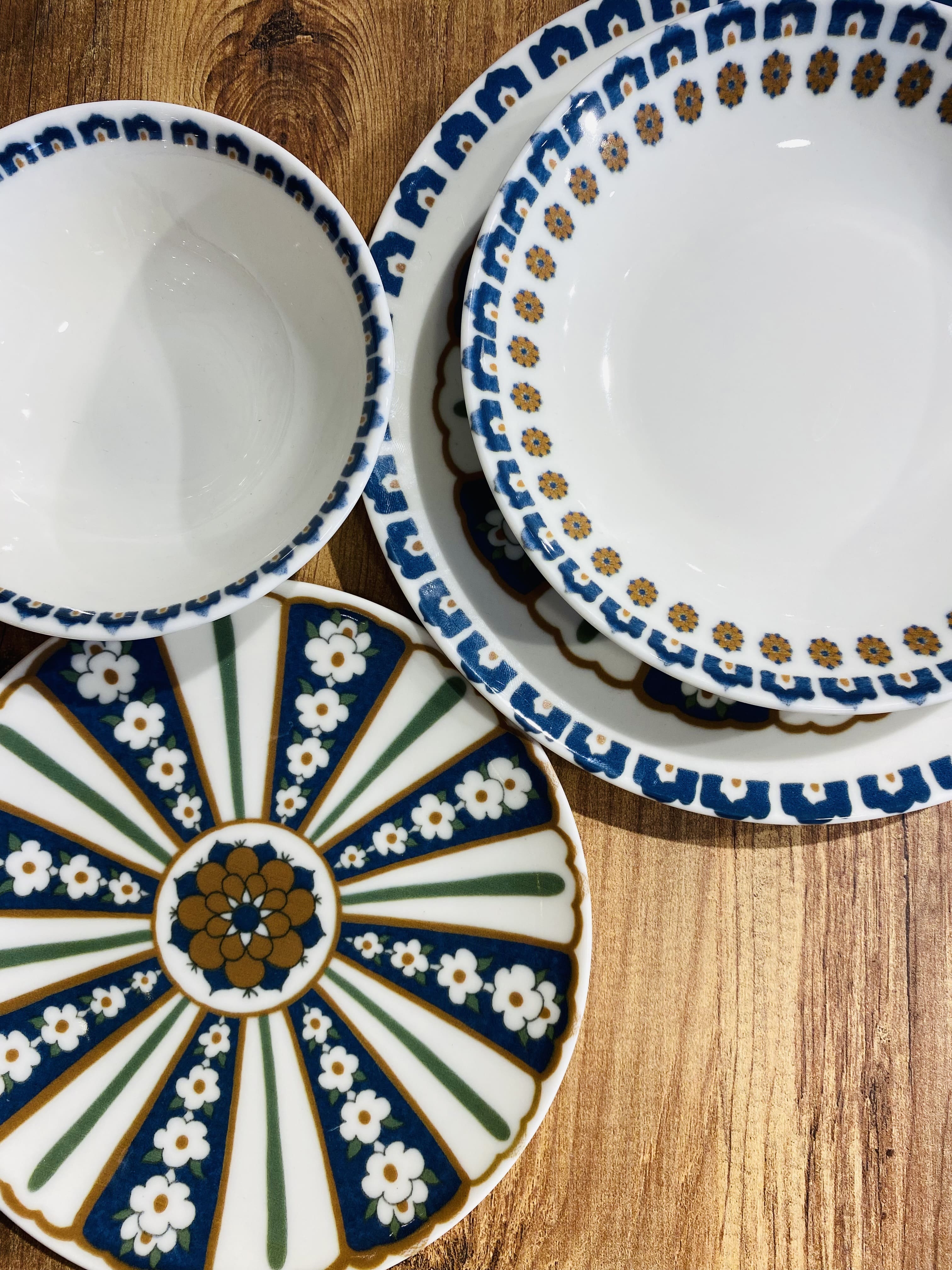 6 Kişilik - 24 Parça Yemek Takımı - KING