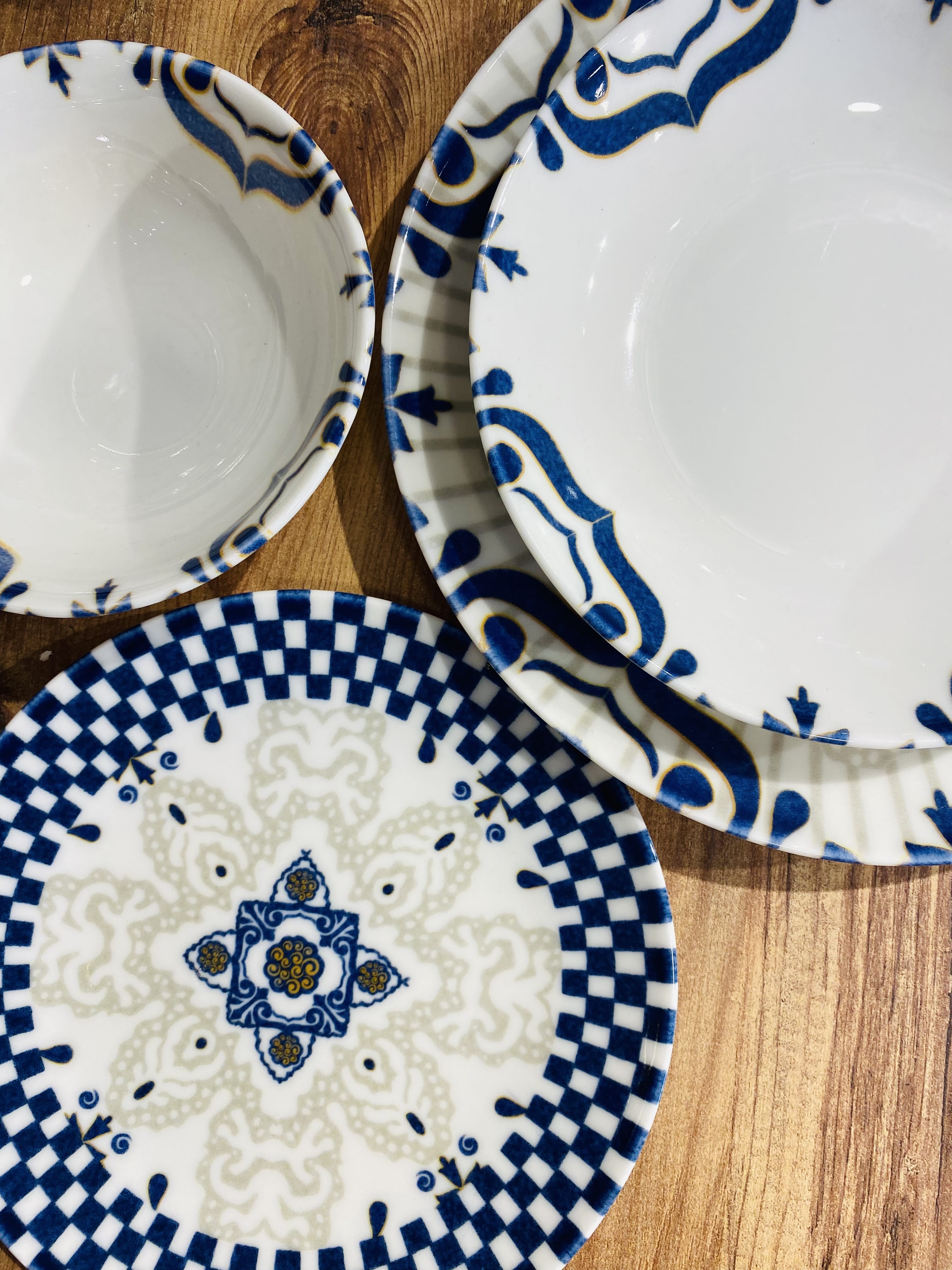 6 Kişilik - 24 Parça Yemek Takımı - ROYAL